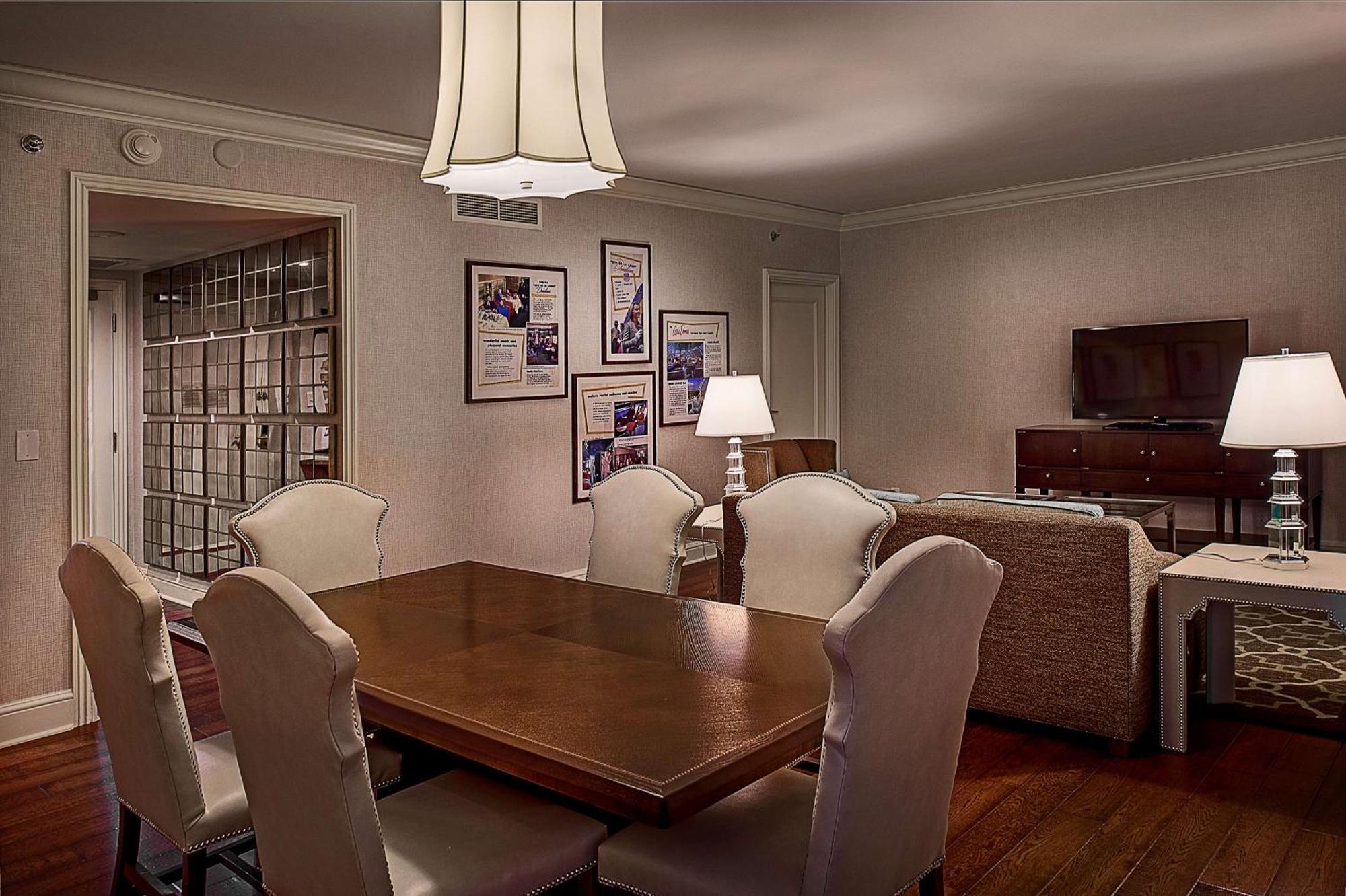 St. Louis Union Station Hotel, Curio Collection By Hilton Екстериор снимка