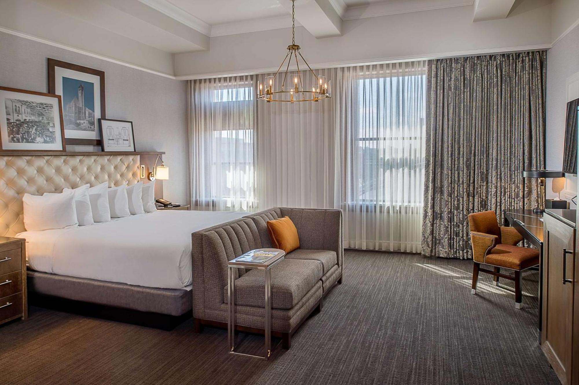 St. Louis Union Station Hotel, Curio Collection By Hilton Екстериор снимка